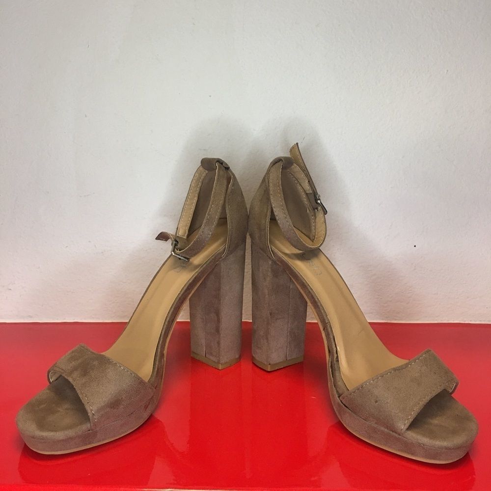 Krush Since 1970 Tan Suede Block Heel Sandle